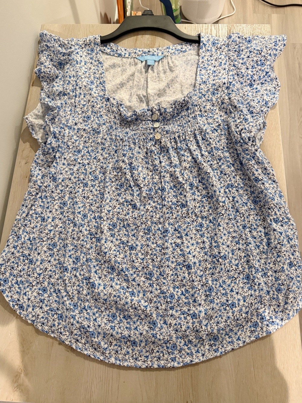 Draper James-Light Blue Floral Smocked Peasant Top (NWOT)
